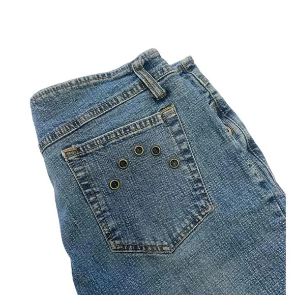 Garage Vintage Y2K Flare Bell Bottom Grommet  Detail Jeans Size 9 - Picture 10 of 15